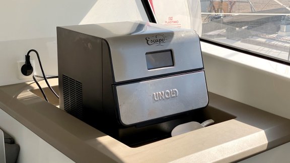 Image of Escape yacht #12