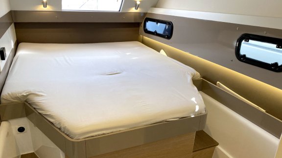 Image of Escape yacht #18