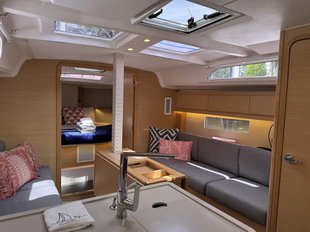 Image of Island Girl yacht #12