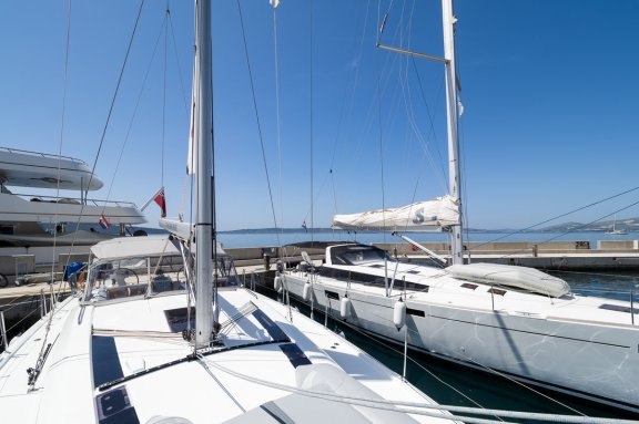 Image of Mamamia yacht #6