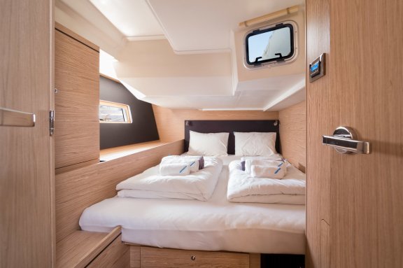 Image of Mamamia yacht #12