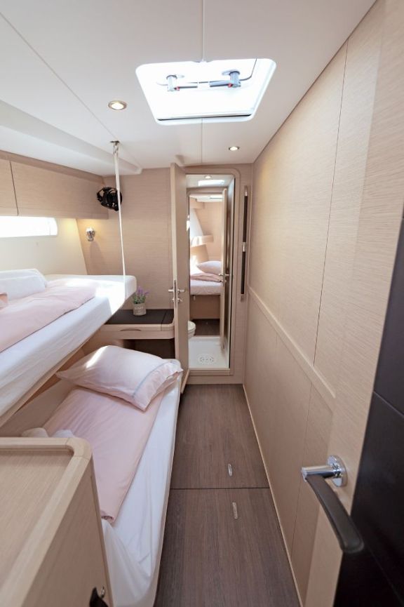 Image of Atlas yacht #13