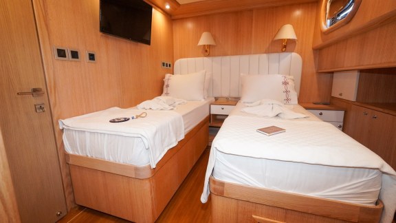 Image of Perla Del Mar yacht #18