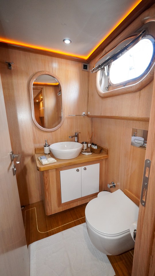 Image of Perla Del Mar yacht #28