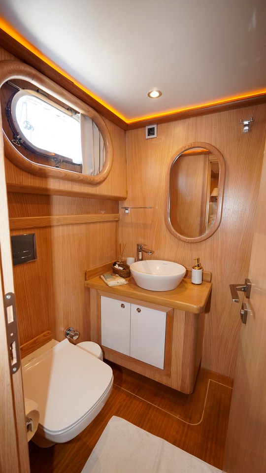 Image of Perla Del Mar yacht #29