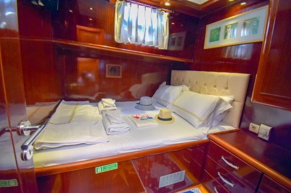 Image of Perla Del Mar I yacht #13