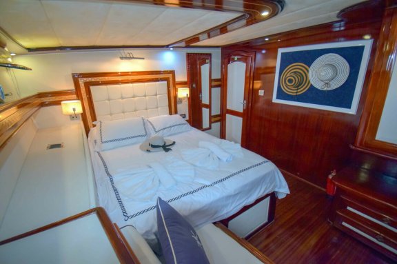 Image of Perla Del Mar II yacht #22