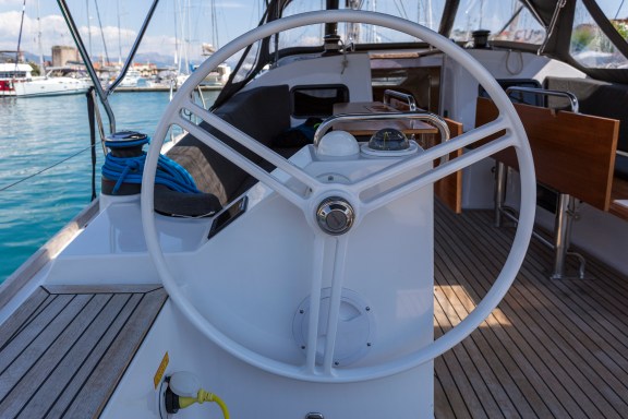 Image of Bad Buoy yacht #18