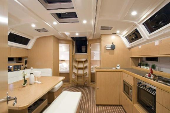 Image of Grey Sky yacht #17