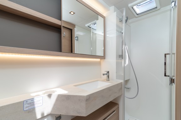 Image of Moonshadow yacht #4