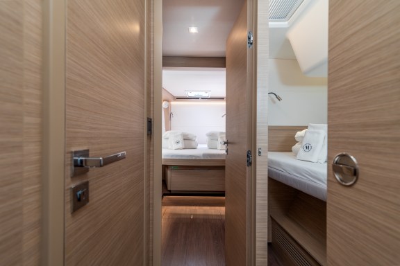 Image of Moonshadow yacht #10