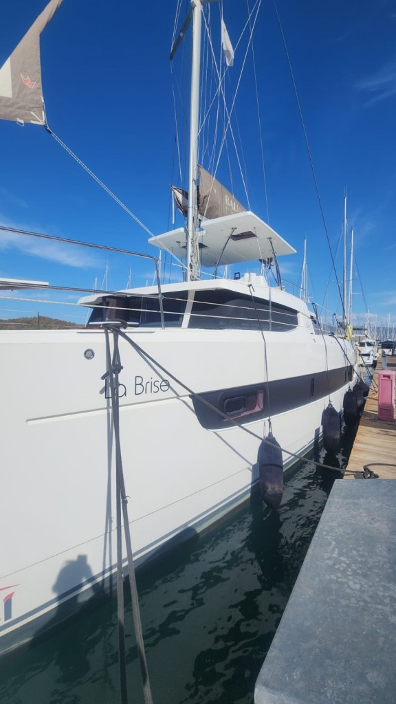 Image of La Brise yacht #5