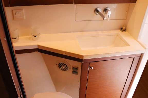 Image of Tramontane yacht #37