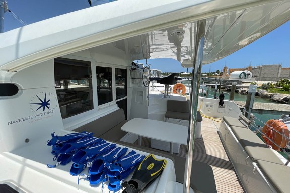 Image of Queen Marry II yacht #14