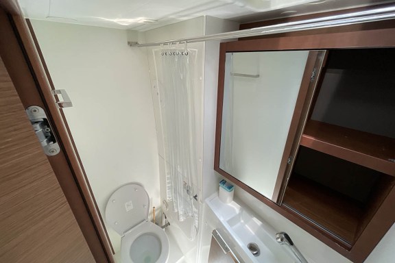 Image of Queen Marry II yacht #36