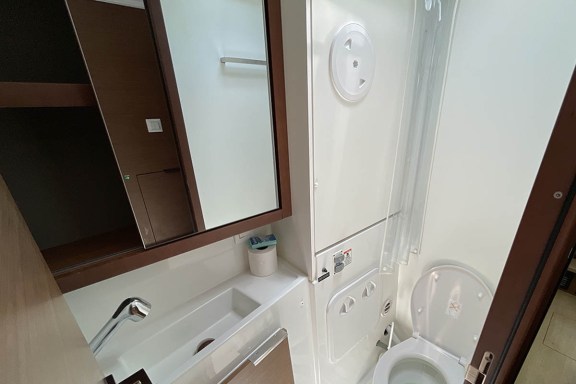 Image of Queen Marry II yacht #39