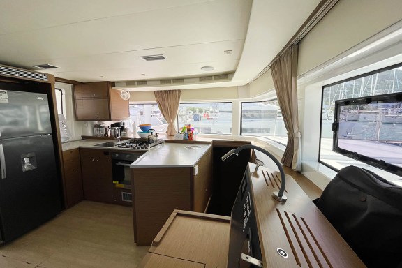 Image of Amanda yacht #15