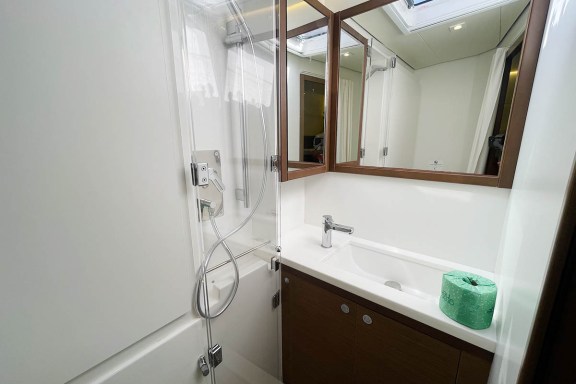 Image of Amanda yacht #22