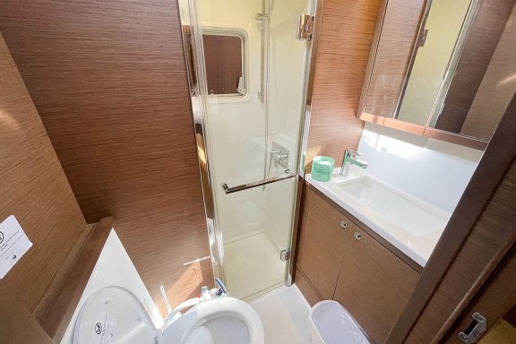 Image of Amanda yacht #24