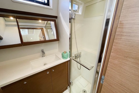 Image of Amanda yacht #29