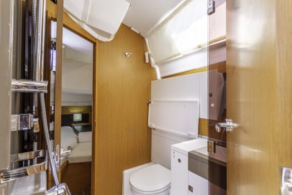 Image of Sea Wolf yacht #24