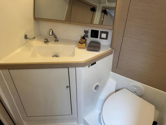 Image of Anse Soleil yacht #12