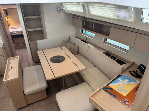 Image of Anse Soleil yacht #13