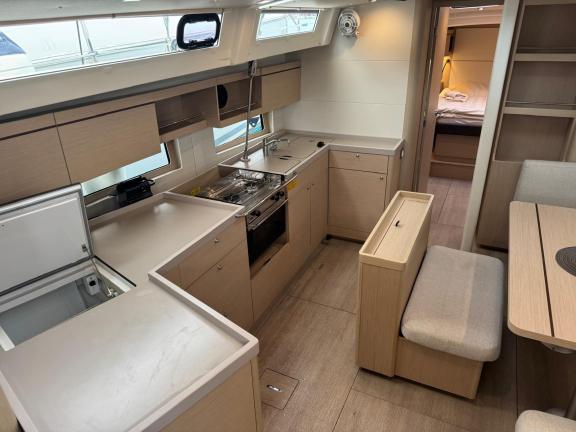 Image of Anse Soleil yacht #14