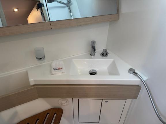 Image of Anse Soleil yacht #17