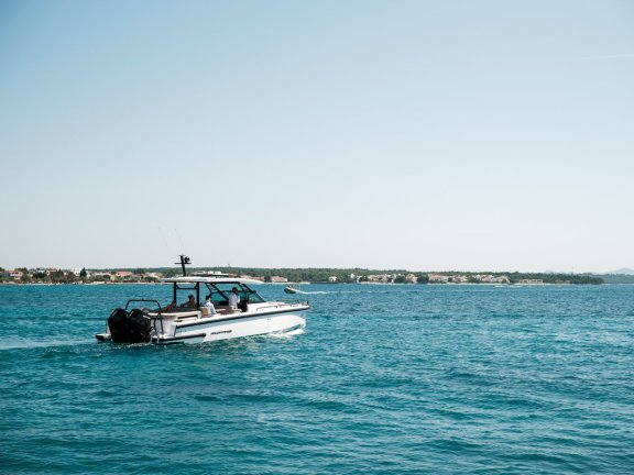 Image of Axopar 37 yacht #7