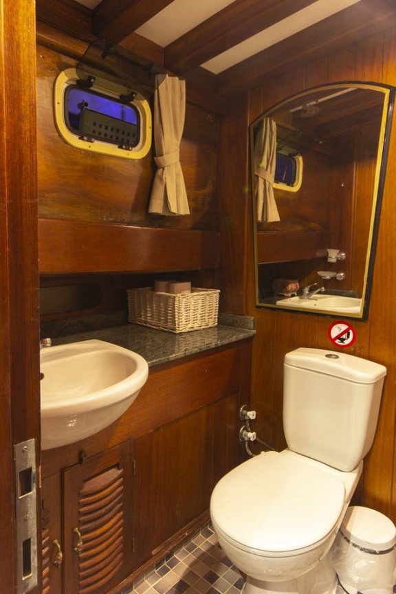 Image of Serenad yacht #15