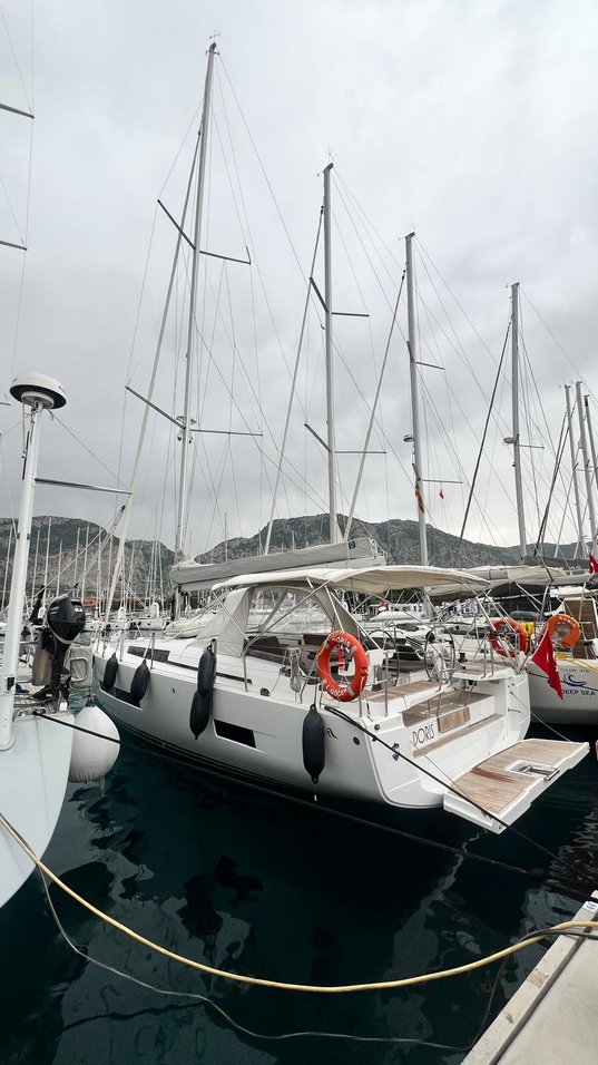 Image of Doris yacht #3