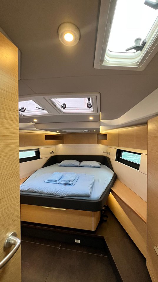 Image of Doris yacht #12