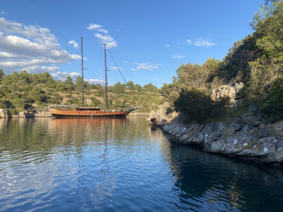 Image of Stella Maris yacht #9