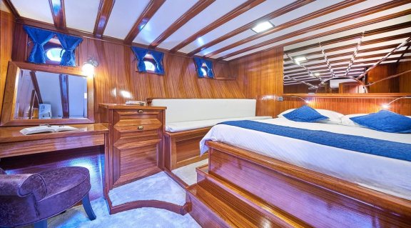 Image of Stella Maris yacht #36