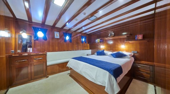 Image of Stella Maris yacht #37