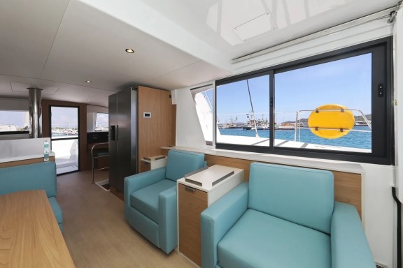 Image of Brain yacht #12