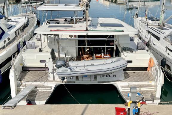 Image of Moonlight yacht #3