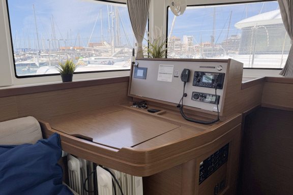 Image of Moonlight yacht #15