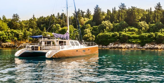 Image of Mystique yacht #2