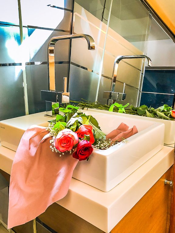 Image of Mystique yacht #18