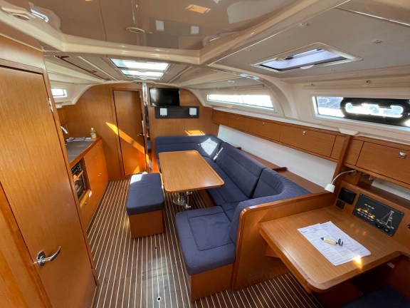 Image of Rebecca yacht #9