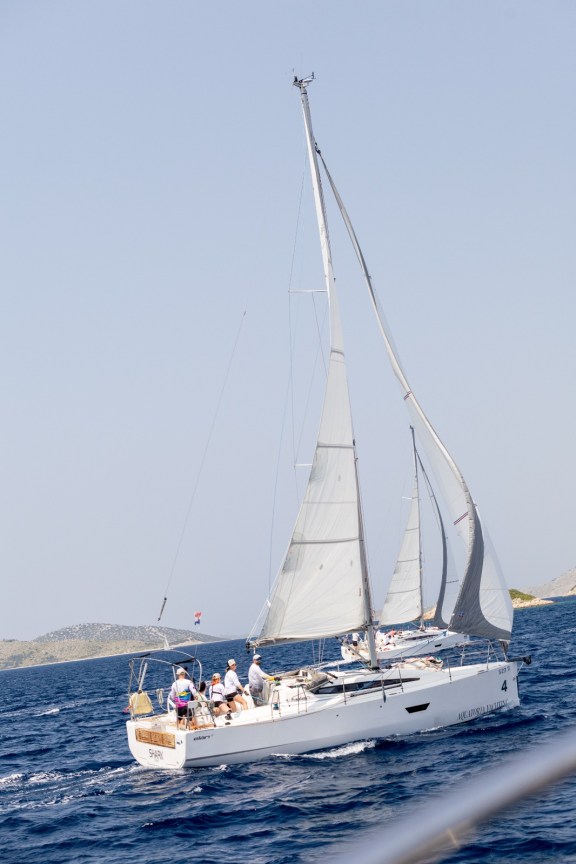 Image of Shark yacht #4