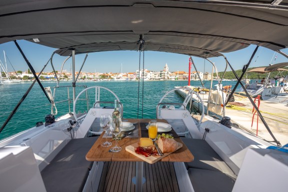 Image of Shark yacht #6