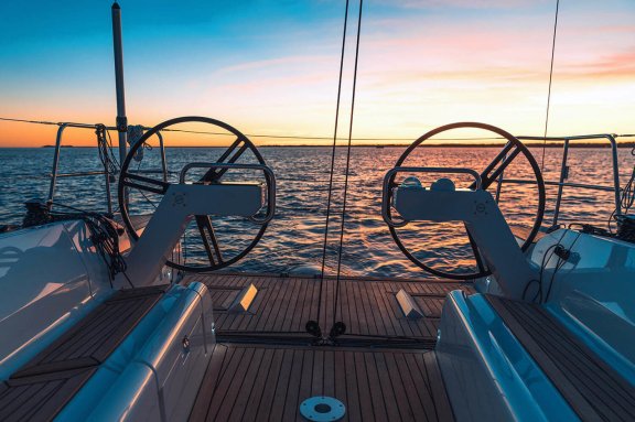 Image of Shark yacht #9