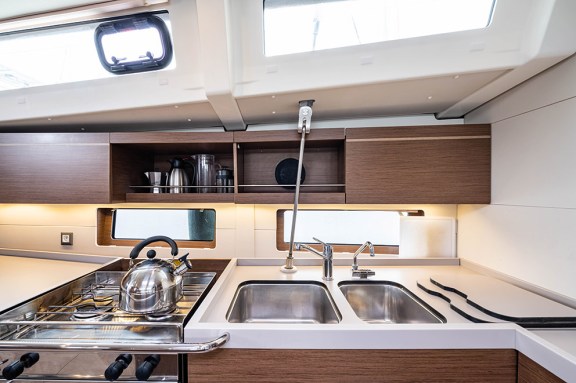 Image of Esperanza yacht #11