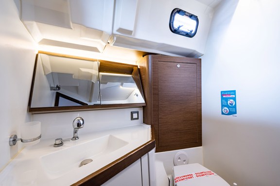 Image of Esperanza yacht #16