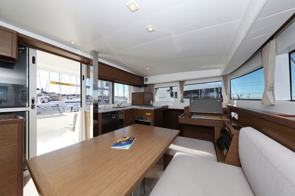 Image of Wild Cat yacht #16