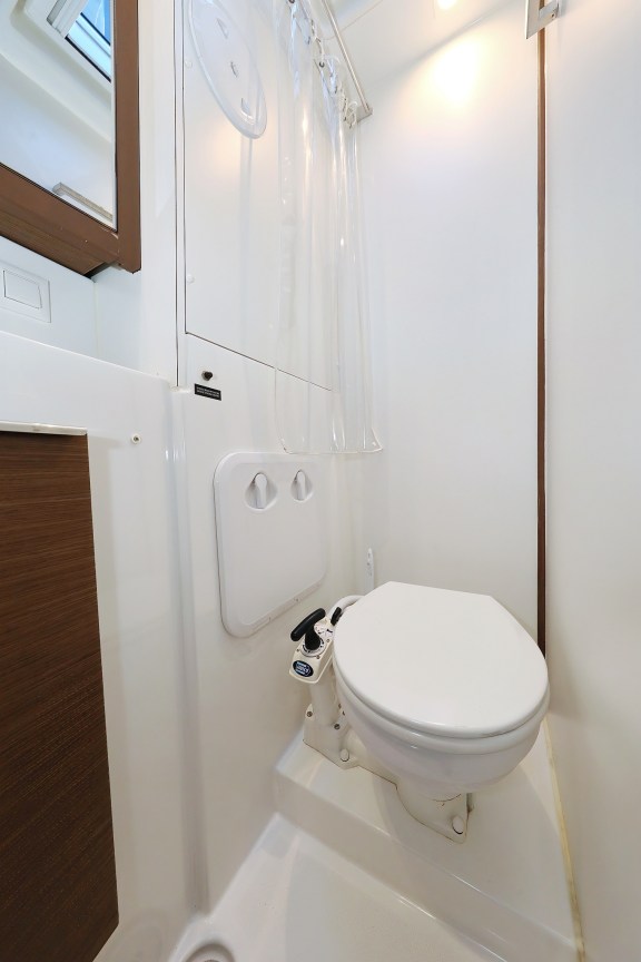 Image of Wild Cat yacht #35