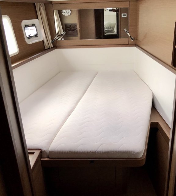 Image of Zen yacht #24